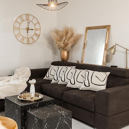 Deluxe Apartment Roma Imotski Extérieur photo