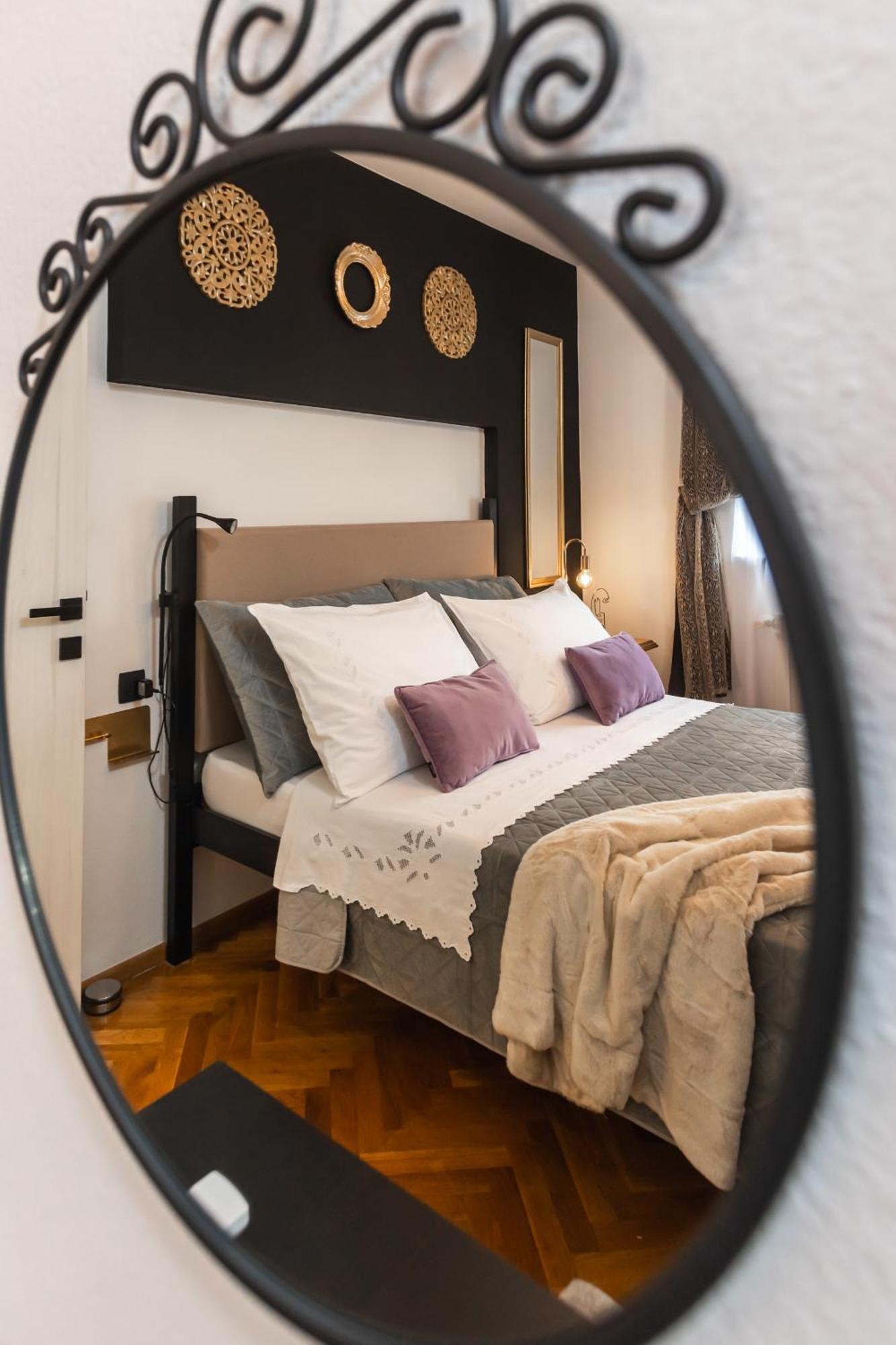 Deluxe Apartment Roma Imotski Extérieur photo